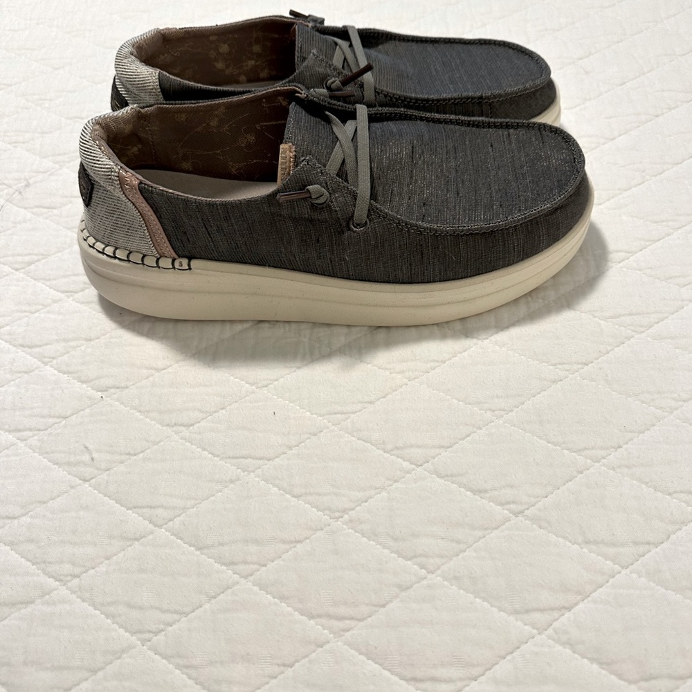 Hey Dudes, BRAND NEW/NEVER Worn